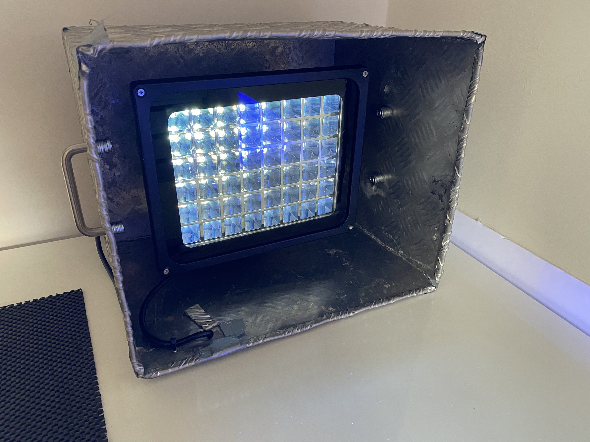 My Photogravure Journey 5: Building my own UV exposure unit